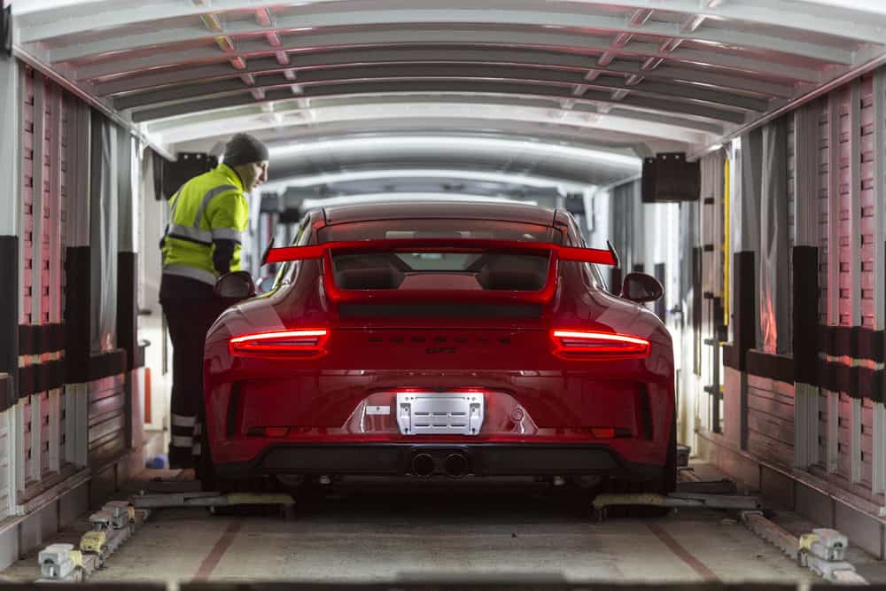 Porsche reduce las emisiones de CO2 gracias al transporte logístico sostenible 1 S18 0651