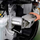 Que tu vehículo venga equipado con cajas de colisión. 1 crash box