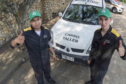 RENAULT capacita a conductores en Seguridad Vial