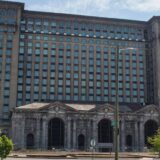 Ford adquiere la icónica estación de trenes de Michigan 2 Webp.net resizeimage 22
