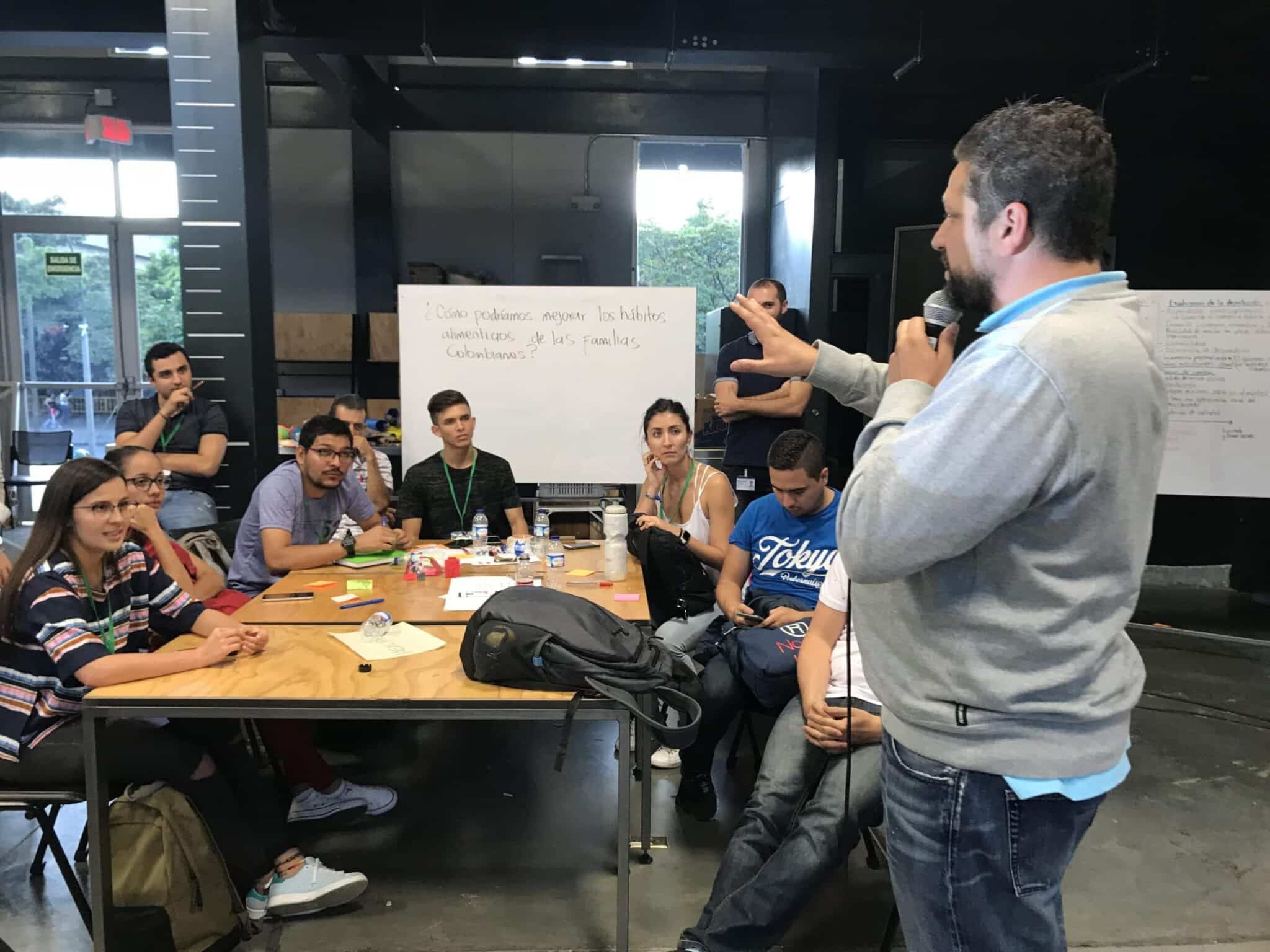 RENAULT SOFASA EN DISEnA TU PAIS 2