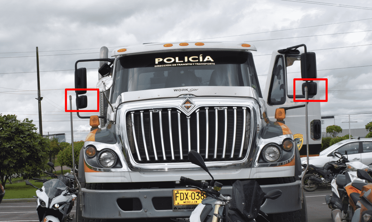 Ojo a los puntos ciegos! 1 cesvi Colombia