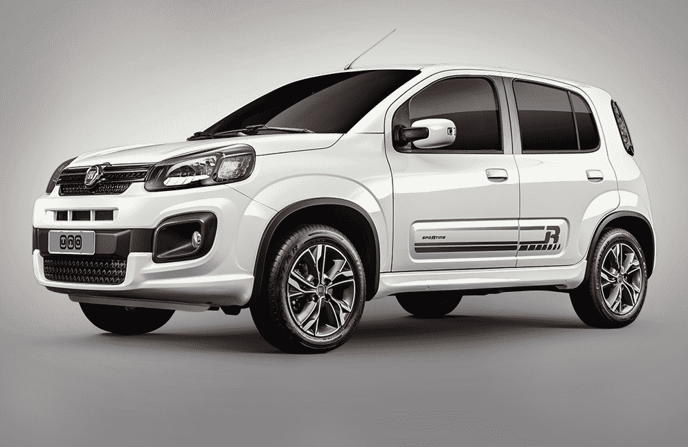 LA PASIÓN DE FIAT Y EL ESPÍRITU AVENTURERO DE JEEP® SE UNEN A ‘NUESTRA RAZA LATINA’ 1 FIAT UNO SPORTING 4
