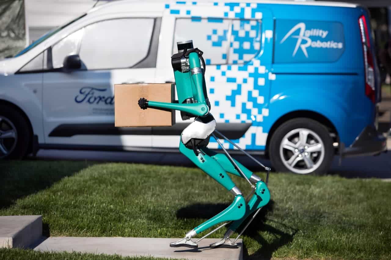 DIGIT: UN PEQUEÑO ROBOT DE FORD QUE PODRÍA CAMBIAR LA MANERA EN QUE LOS VEHÍCULOS AUTÓNOMOS HACEN LAS ENTREGAS 1 2019 0510 ford agility 0579 C1