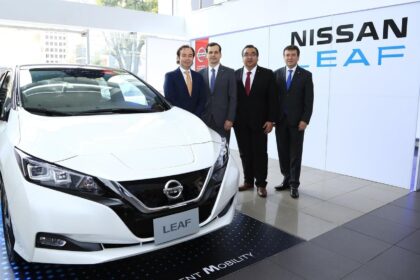 NISSAN LEAF