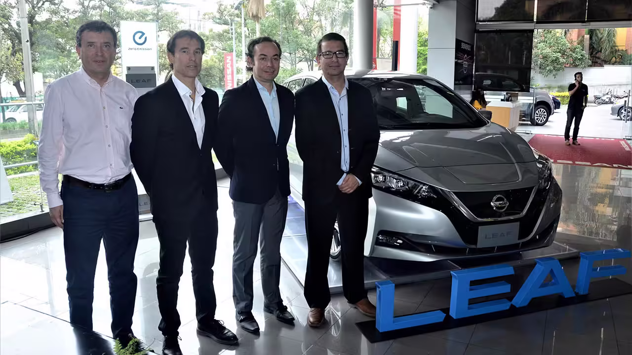 NISSAN SE SUMA AL PACTO POR LA CALIDAD DEL AIRE DE LA SECRETARÍA DEL MEDIO AMBIENTE DE MEDELLÍN 1 unnamed 1 3