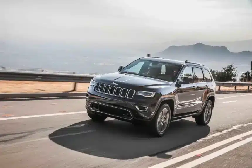 jeep cherokee 1280x853.jpg
