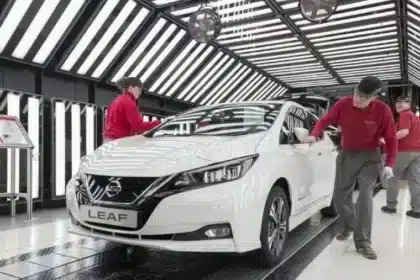 nissan leaf 760x570.jpg