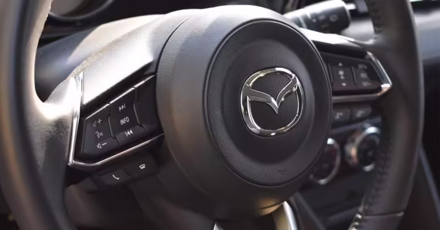 Volante del Mazda CX 3 2018 1280x670 1
