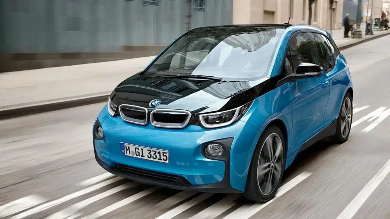 BMW i3 CERO RUIDO, CERO EMISIONES. 1 BMW i3