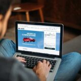 CUATRO PREGUNTAS QUE DEBE HACERSE ANTES DE COMPRAR UN AUTO USADO EN LÍNEA 1 olx autos