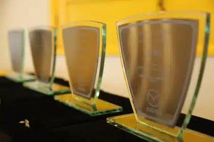 premios mazda