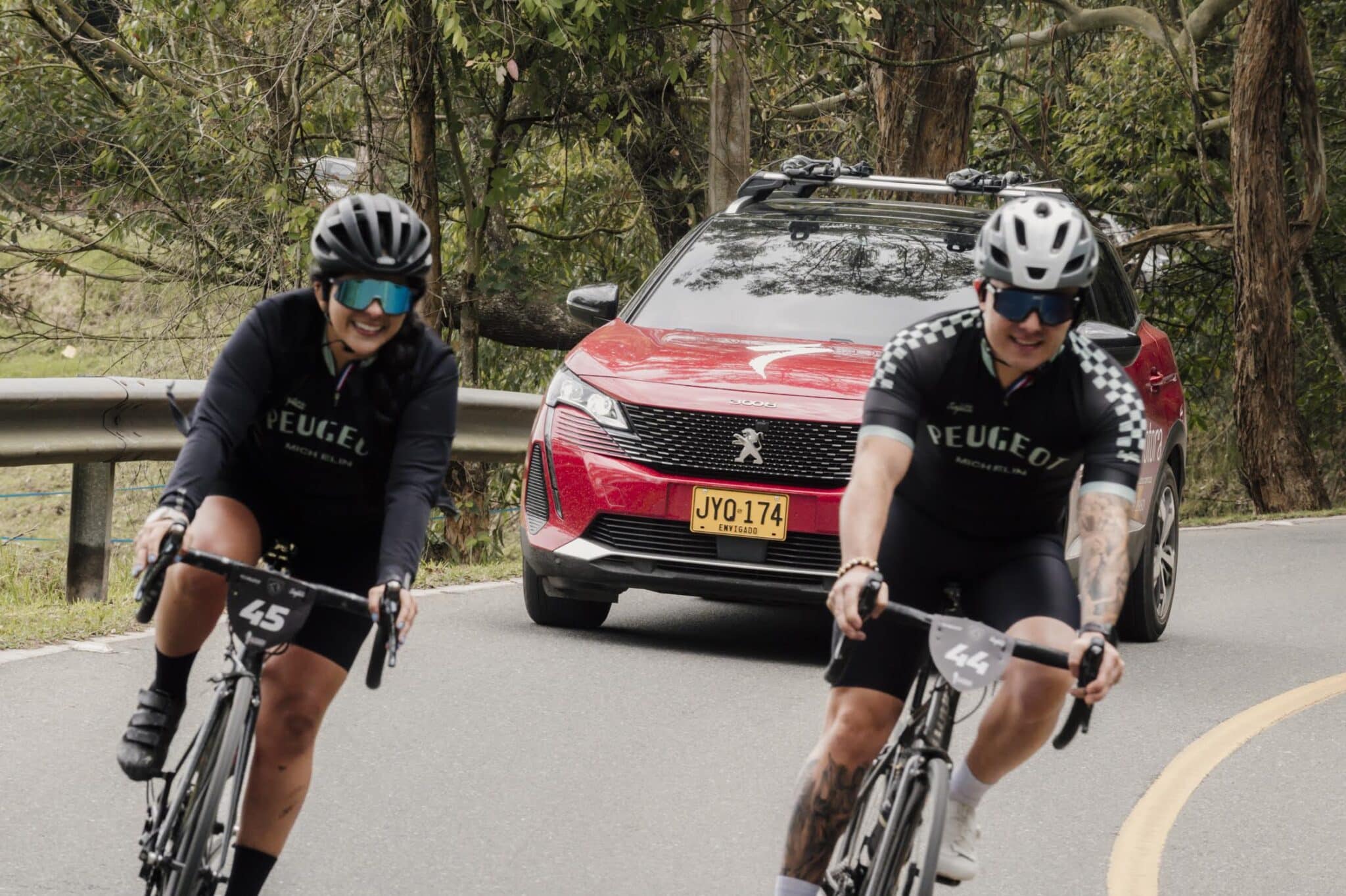 PEUGEOT DESAFIARÁ LOS ROCOSOS SENDEROS DEL DESIERTO DE LA TATACOA 1 peugeot