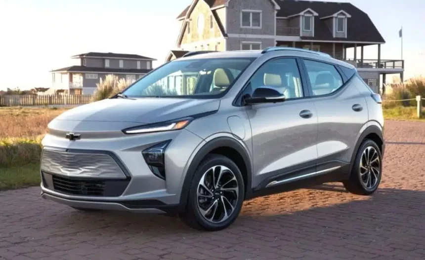 auto eléctrico BOLT