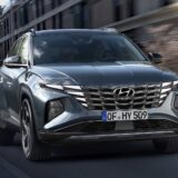 CUIDADO! las molduras de techo de la Hyundai Tucson y Santa Cruz se desprenden en carretera 3 Hyundai Tucson