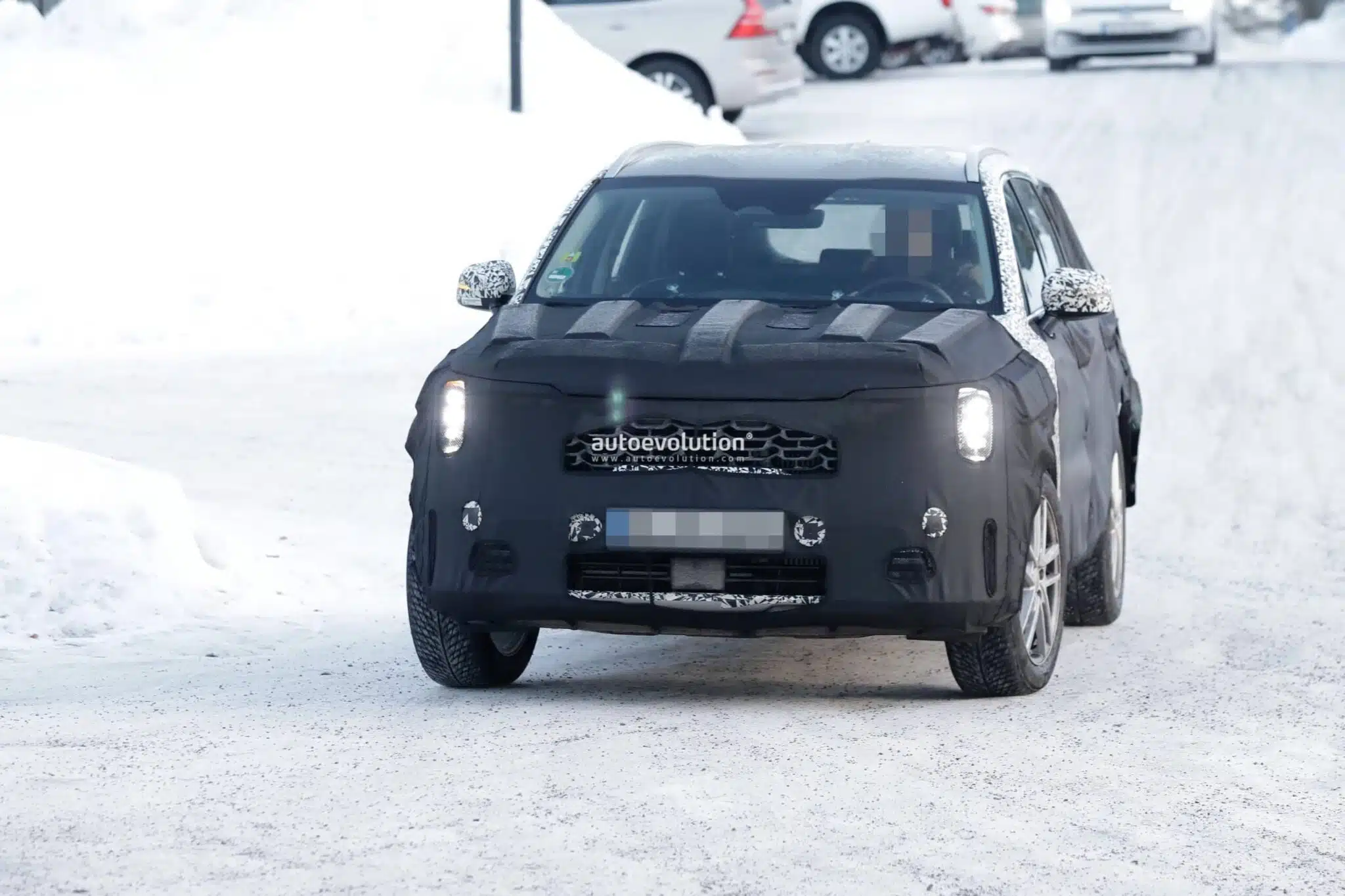 2024 kia sorento flaunts ev9 inspired_3 Autos Rodando Kia Sorento frente tipo EV