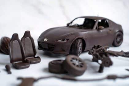 Mazda Miata de Chocolate