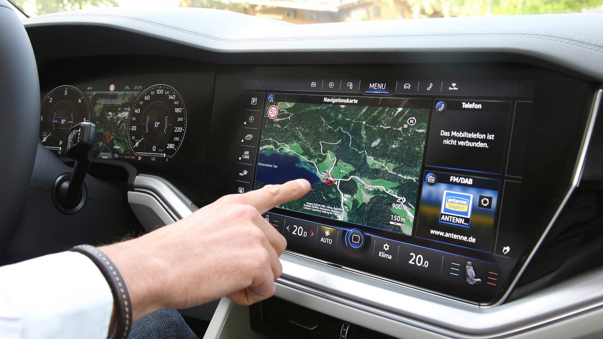 GM patenta pantalla táctil que se limpia sola 1 pantalla autolimpiante