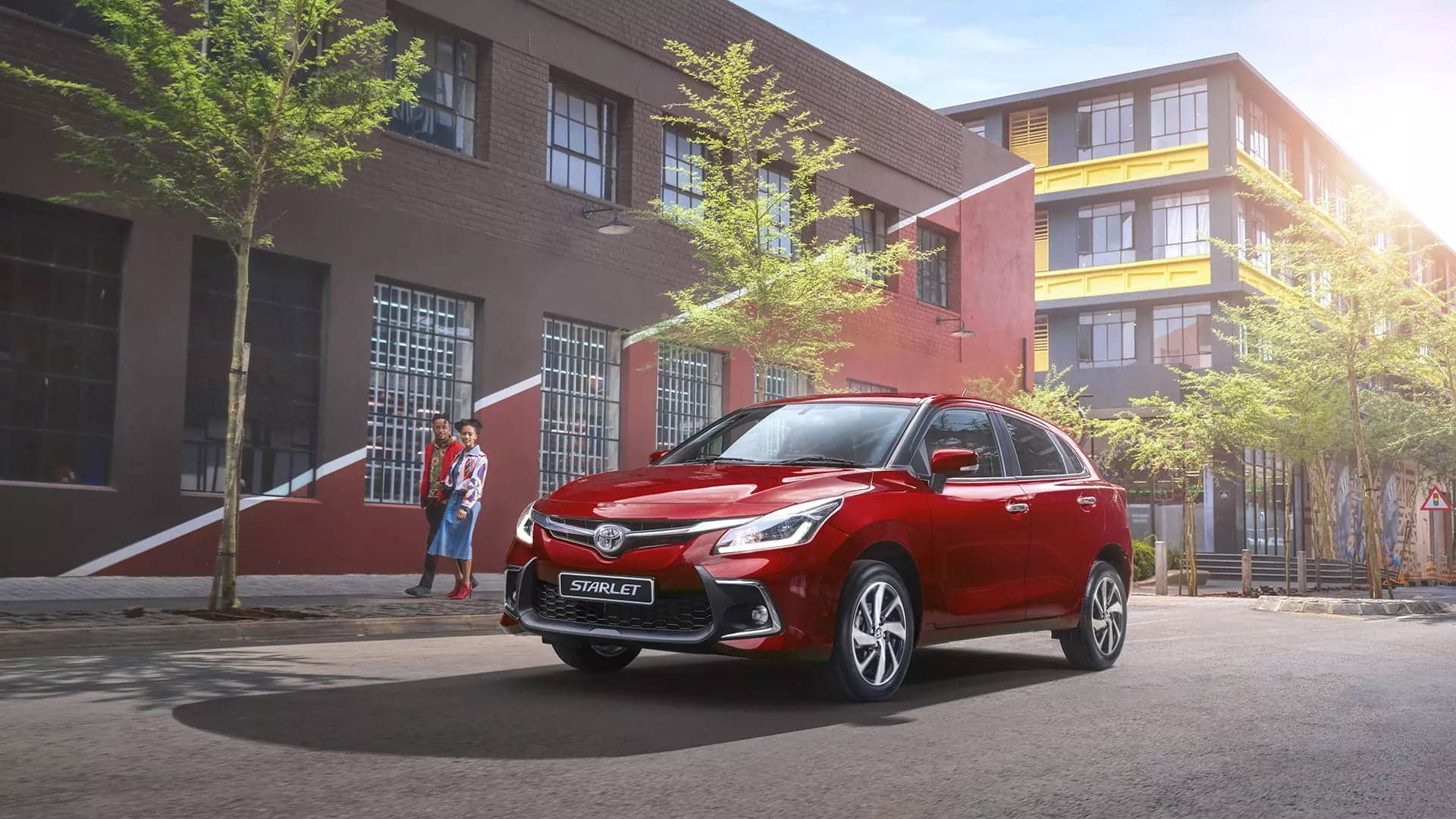 Toyota se vuelve loco con el remacar de Suzuki a Toyota en Sudáfrica 1 Toyota Starlet