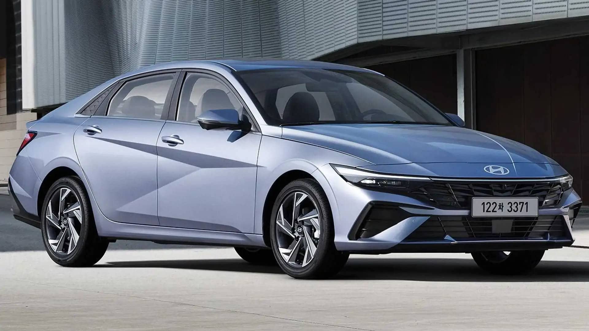 ᐅ Hyundai Elantra 2024 Un sedán renovado con tecnología avanzada