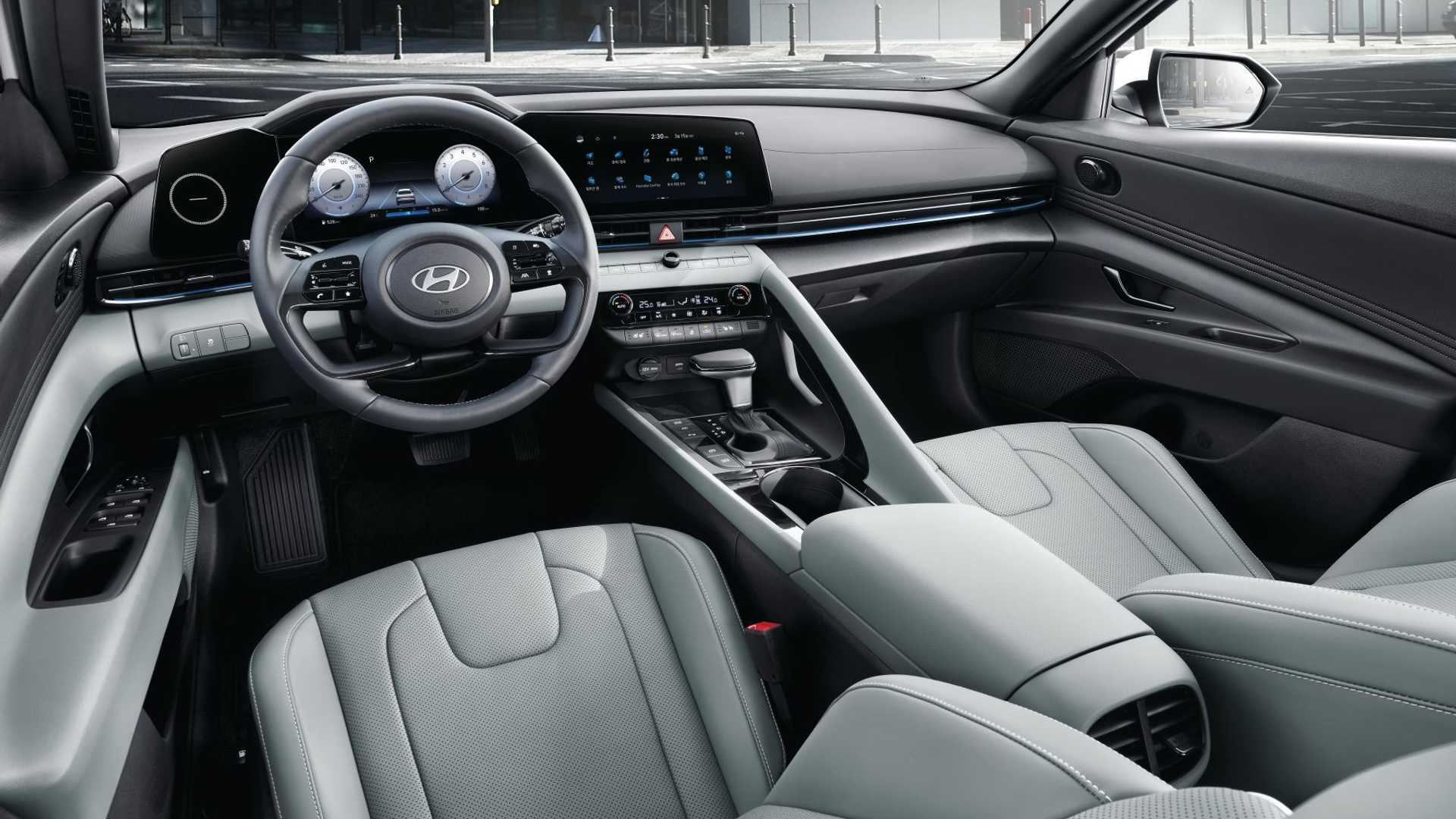 2024 hyundai elantra south korea 05 – Autos Rodando Hyundai Elantra 2024 interior