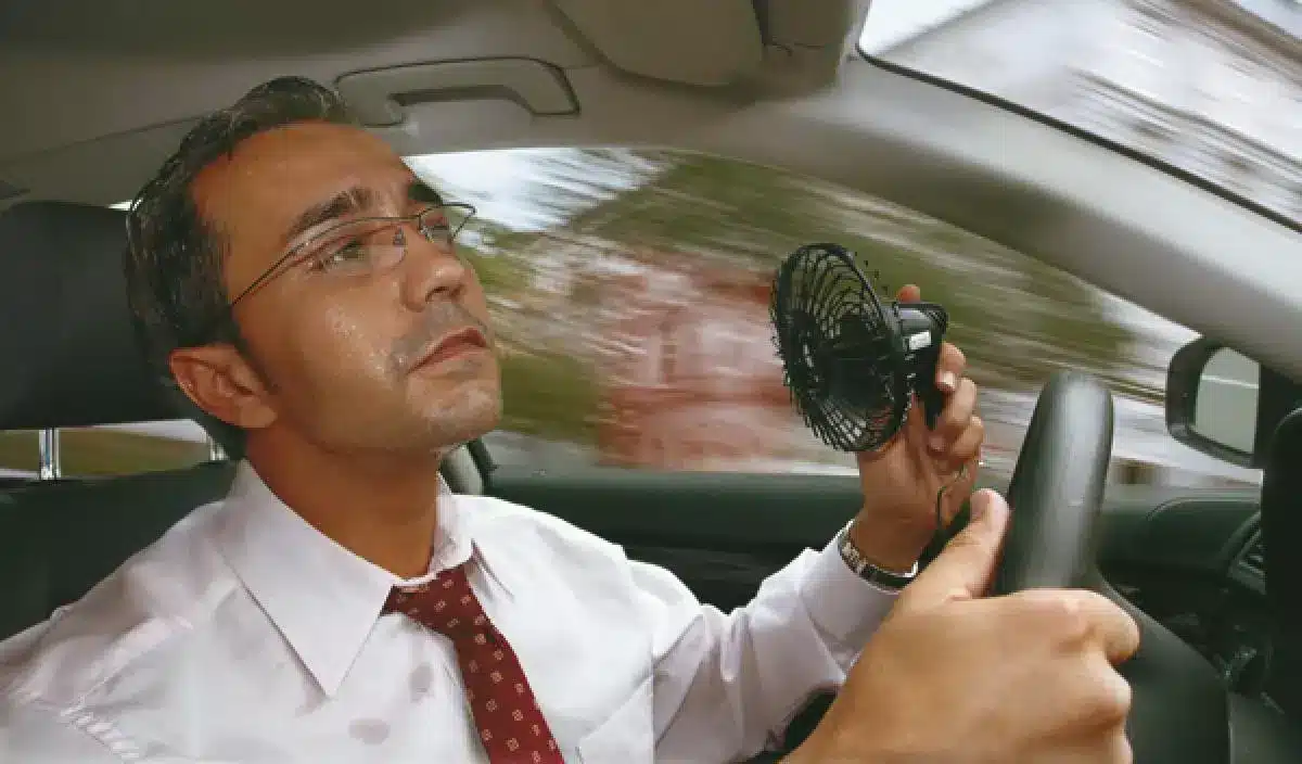 aire no enfria Autos Rodando aire acondicionado