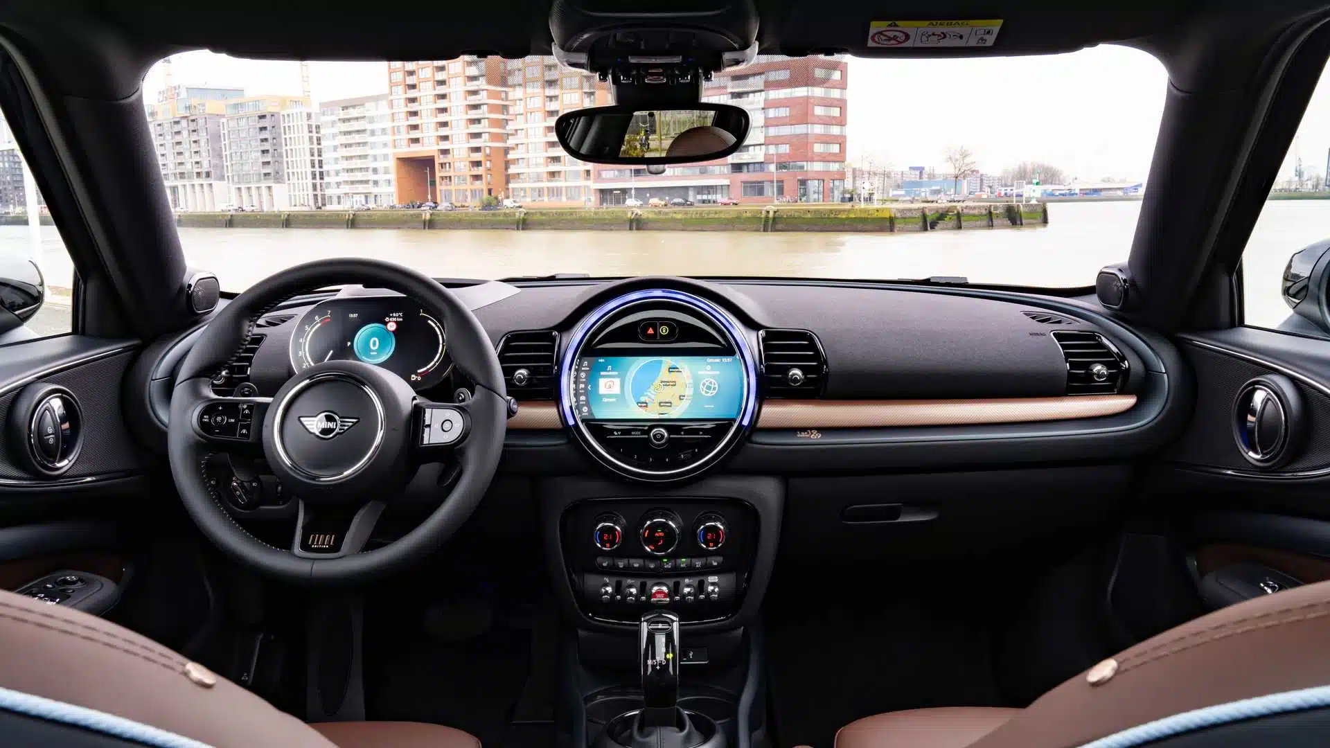 mini clubman final edition 03 Autos Rodando Mini Clubman Final Edition interior