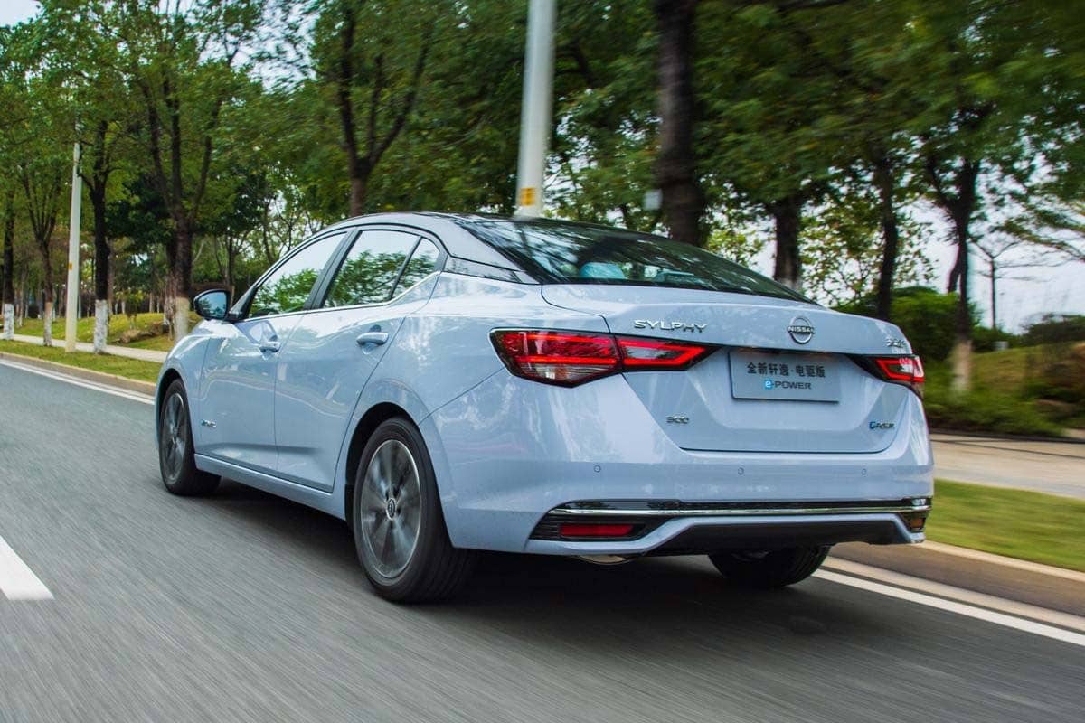ᐅ Nuevo Nissan Sentra 2025 Un Sedán Con Estilo Y Tecnología EPower