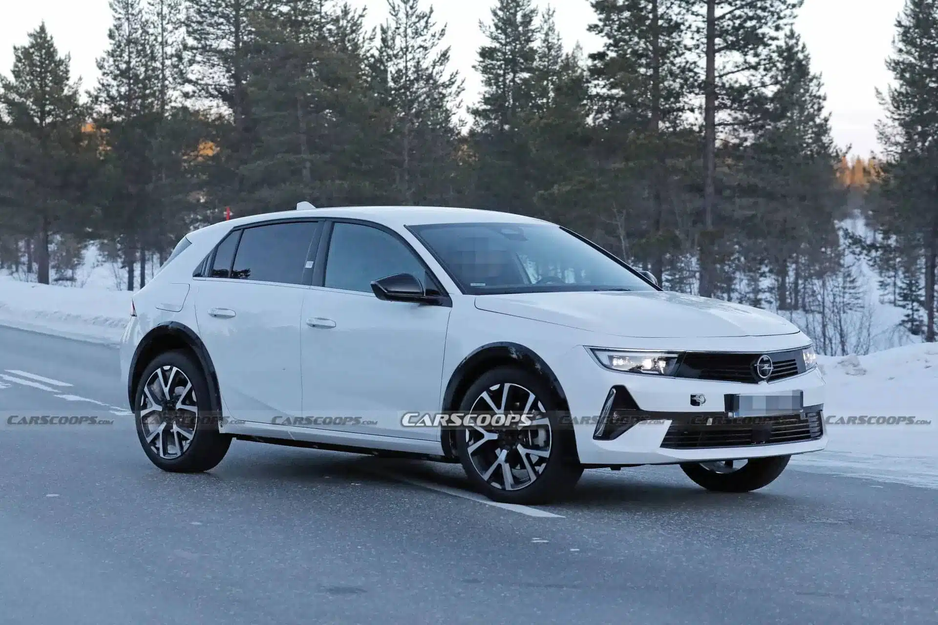 opel cross mule 4 Autos Rodando Opel Astra SUV