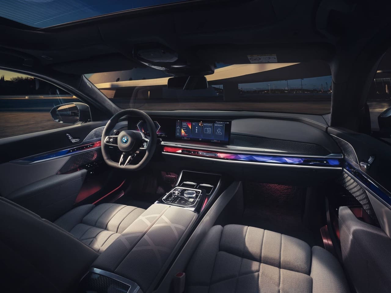p90458402_lowres_the new bmw m760e xd – Autos Rodando BMW Serie 7 inetrior 1