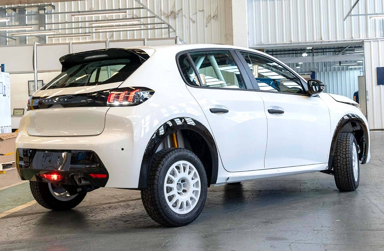 peugeot 208 rally4 trasera Autos Rodando Peugeot Rally atras