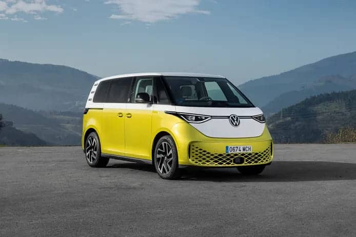 Volkswagen ID. Buzz resulta embriagador, con un exterior que enamora y un interior que convence 1 VW ID.Buzz