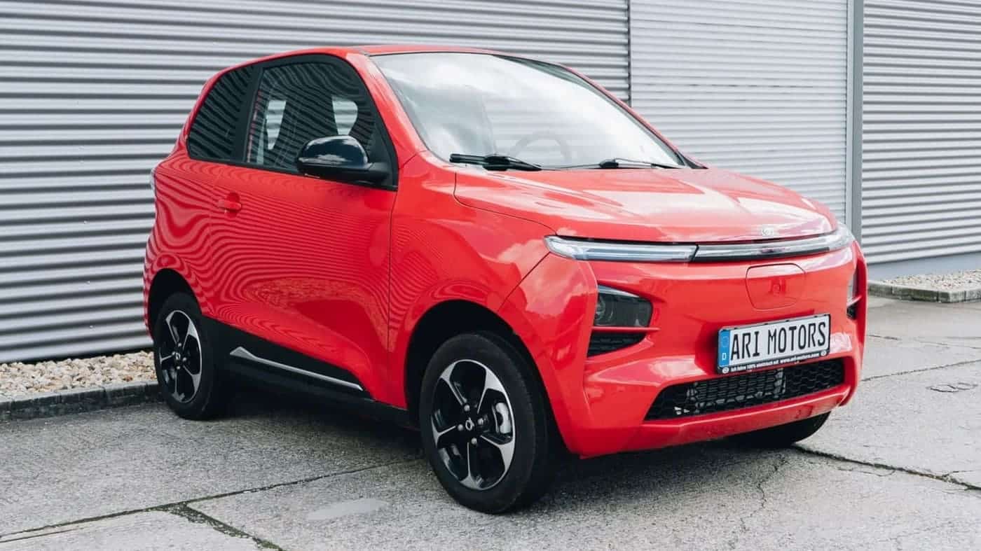 ARI 902: un vehículo eléctrico urbano hecho en Alemania por menos de 15,000 euros 1 ARI 902 frente