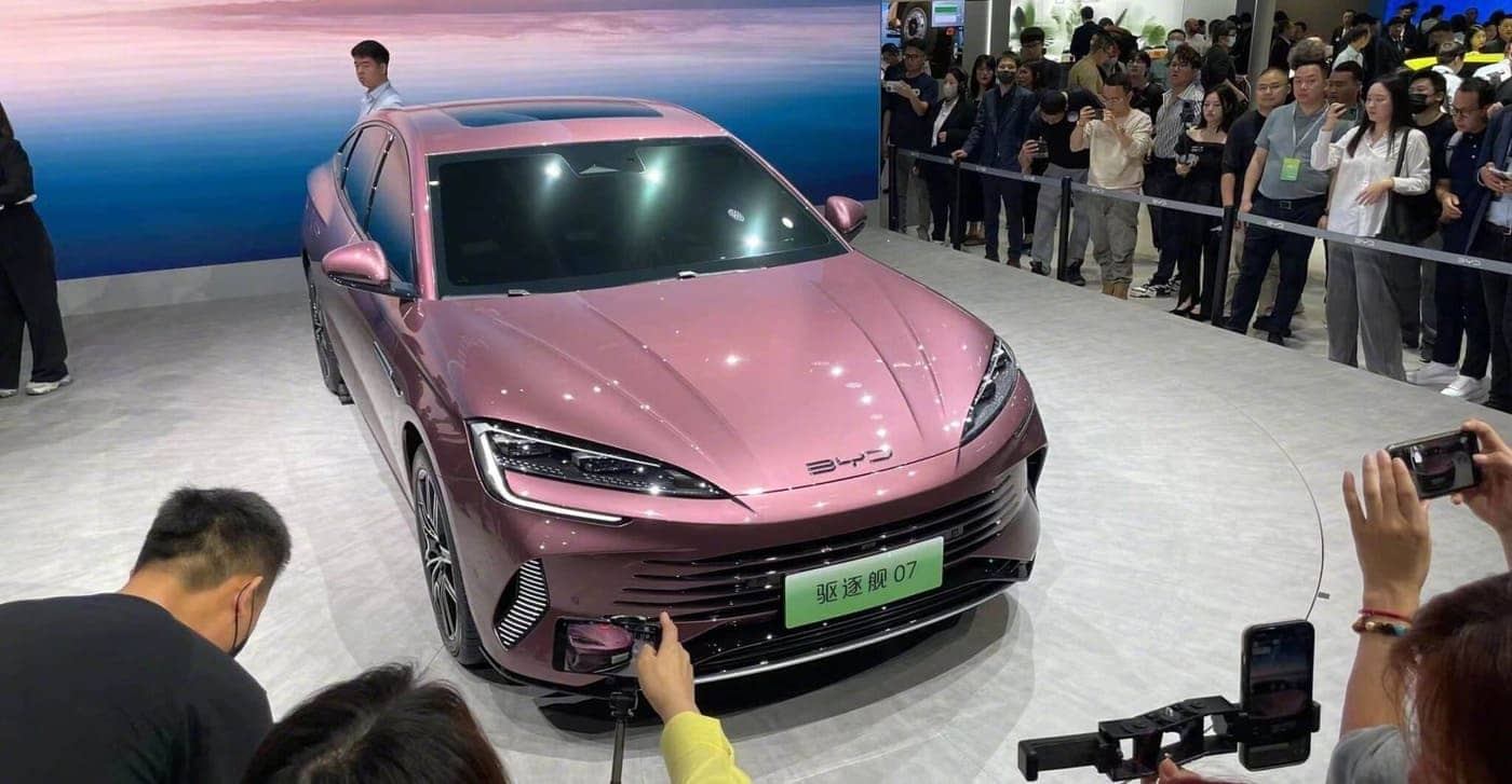 byd destroyer 07 phev 04 Autos Rodando BYD Destroyer PHEV frente picada