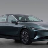 Changan QiYuan A07 frente lateral