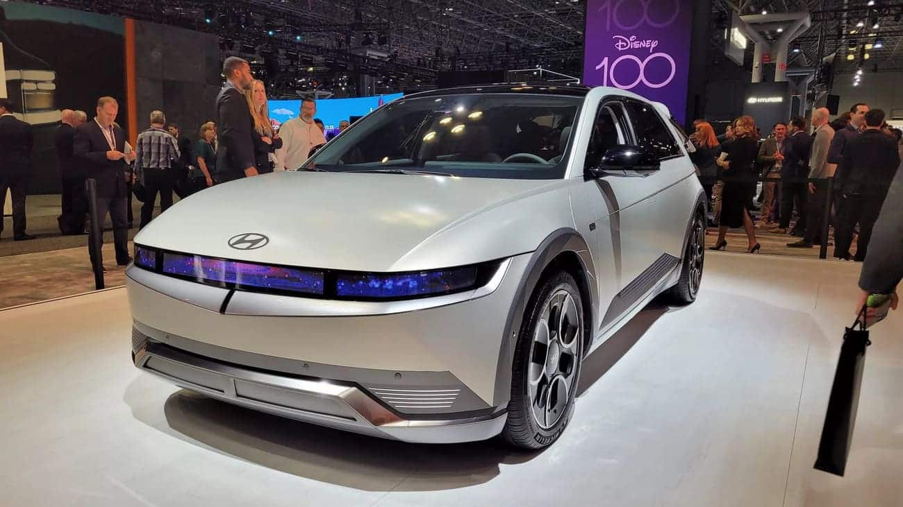 Hyundai Ioniq Disney frente