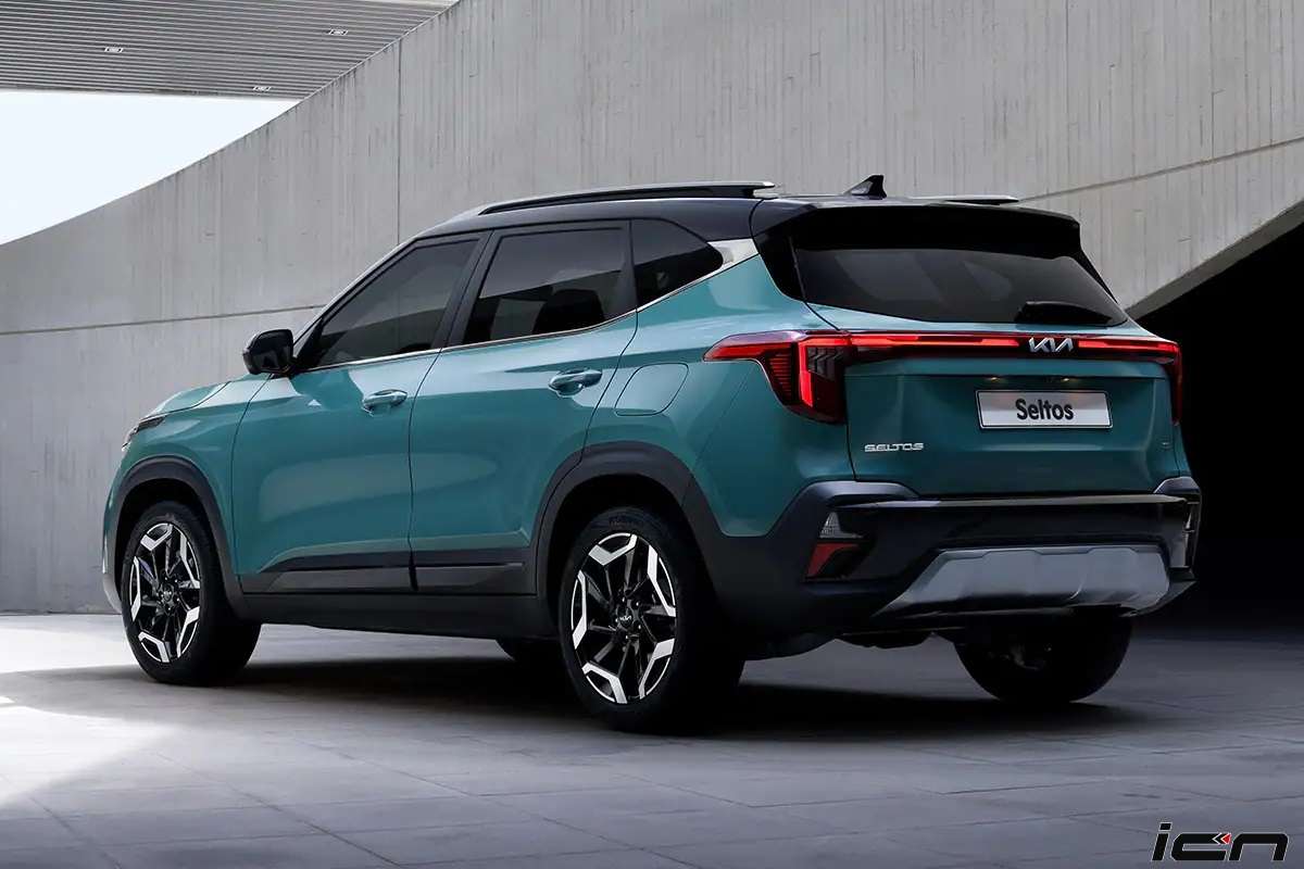 kia seltos 2023 india Autos Rodando Kia Seltos atras