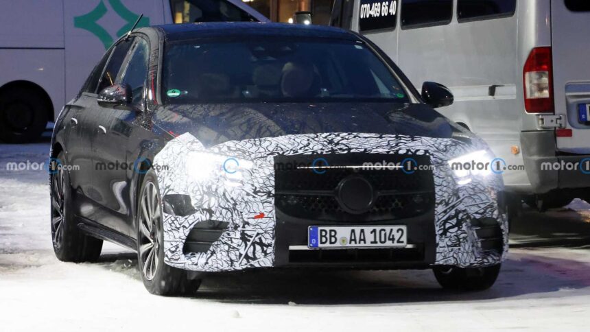 Mercedes-Benz Clase E 2024