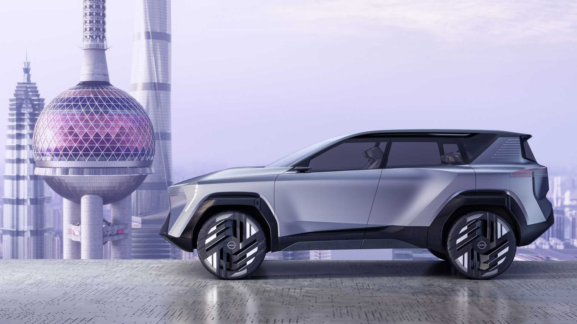 Nissan Arizon lateral