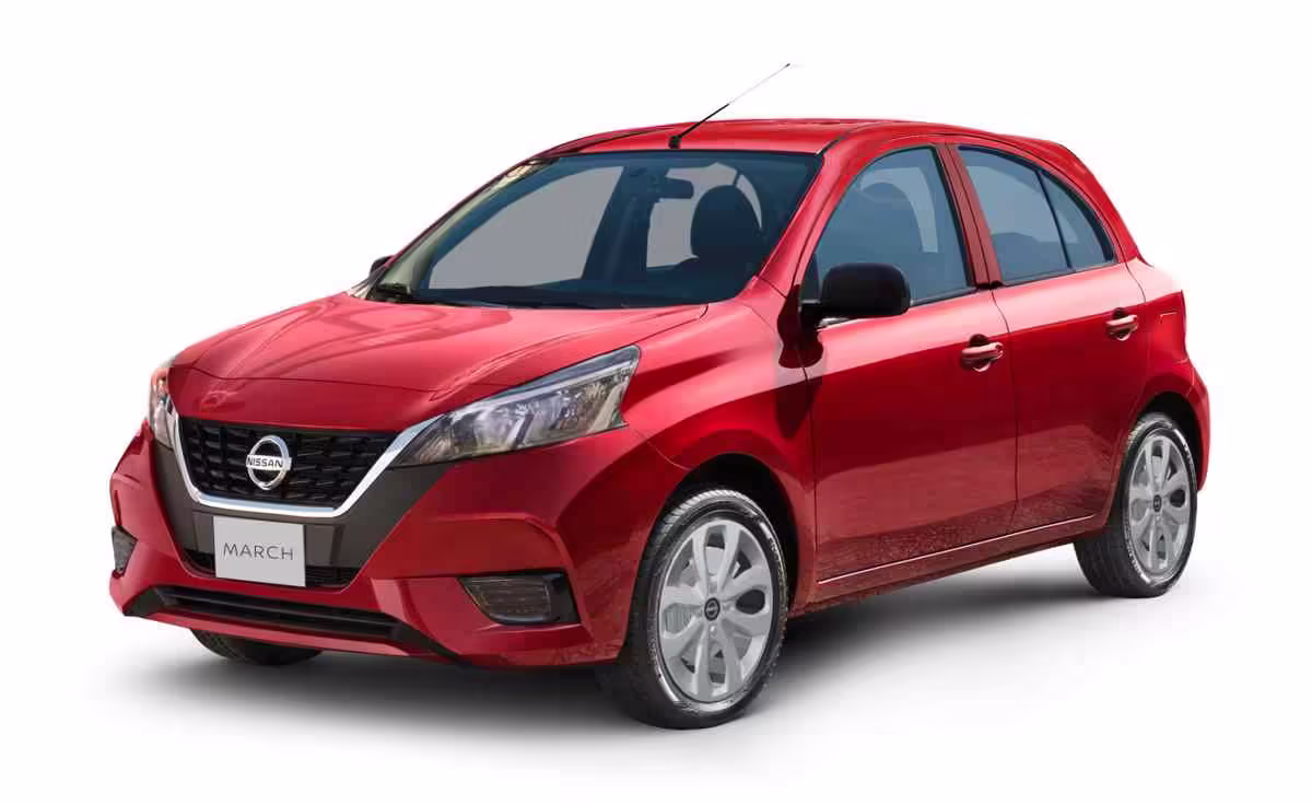 4 de los 5 autos más vendidos en México son Nissan: ¿Por qué arrasan? 4 Nissan March Sense Connect