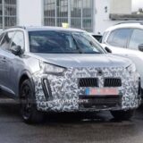 La renovación del Peugeot 2008 avanza: Diseño y tecnología híbrida en camino 5 Peugeot 2008 2024 frente