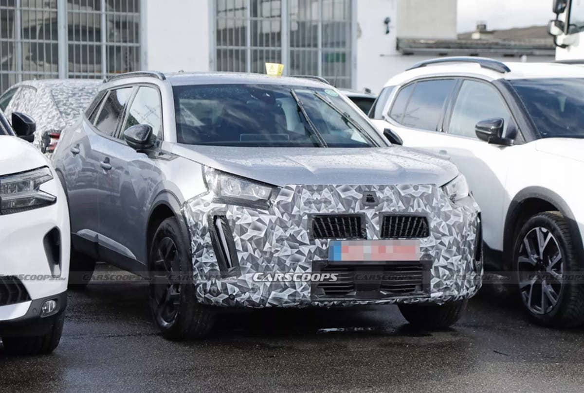 Peugeot 2008 2024 frente