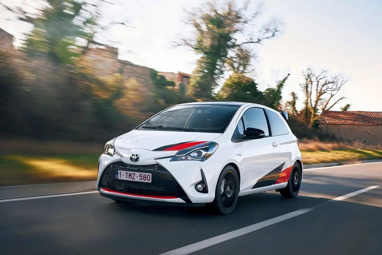 toyota yaris 10 millones 01 Autos Rodando Toyota Yaris