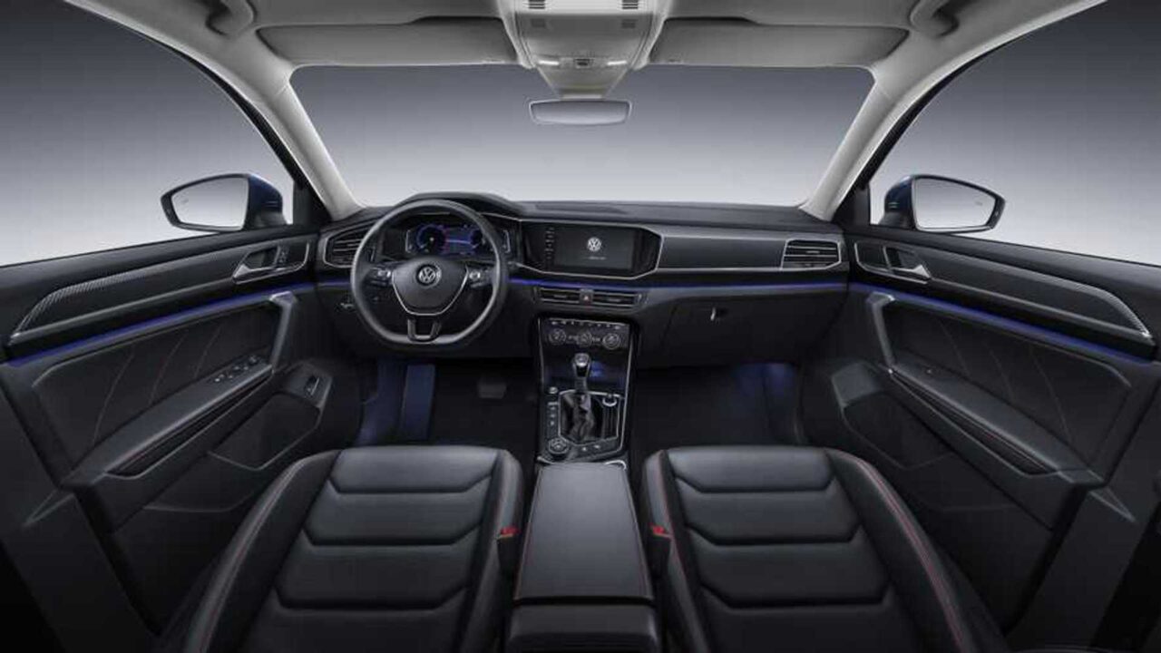 Volkswagen Tayron interior