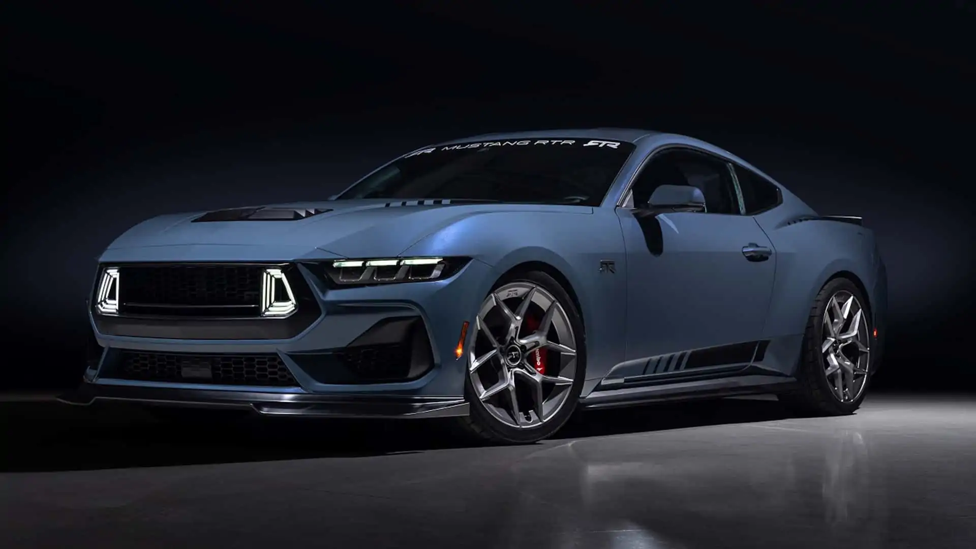 2024 ford mustang rtr spec 2 Autos Rodando Ford Mustang RTR Spec diagonal