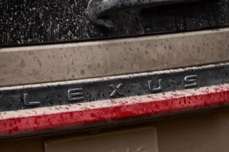 Lexus GX 2024 teaser