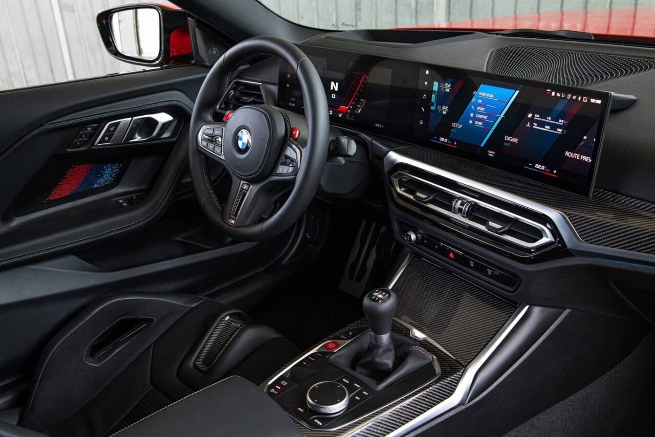 BMW M2 2023 interior