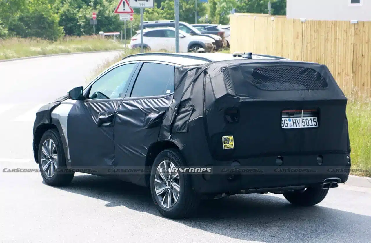 hyundai tucson 2024_00015 Autos Rodando Hyundai Tucson facelift atras