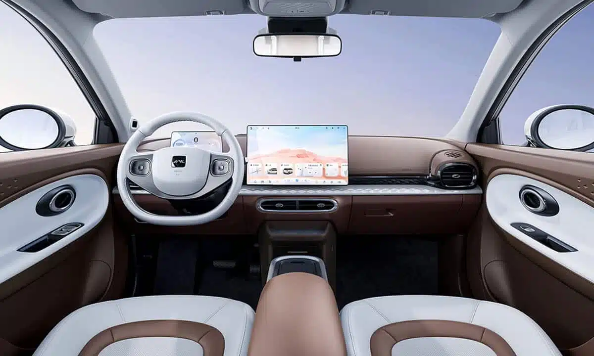 jac yiwei 3 2024 2 Autos Rodando JAC Yiwei interior