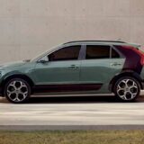 Kia Niro Híbrido 2024: Revoluciona Tu Experiencia de Conducción 5 Kia Niro 2024 Híbrido lateral